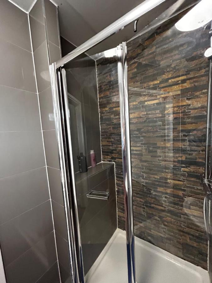 The Ruislip Apartment Ngoại thất bức ảnh